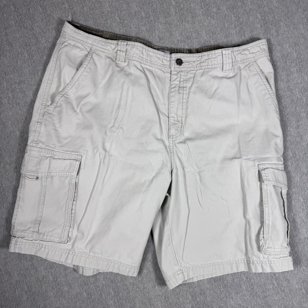 NIKE Vintage ACG Cargo Shorts Khaki Mens Size 40 Hiking All Conditions Gear VTG